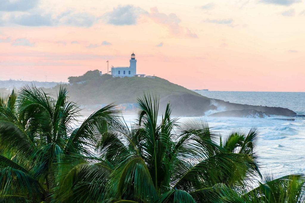 Ventana Al Atlantico At Arecibo 681 Ocean Drive Leilighet Islote Eksteriør bilde