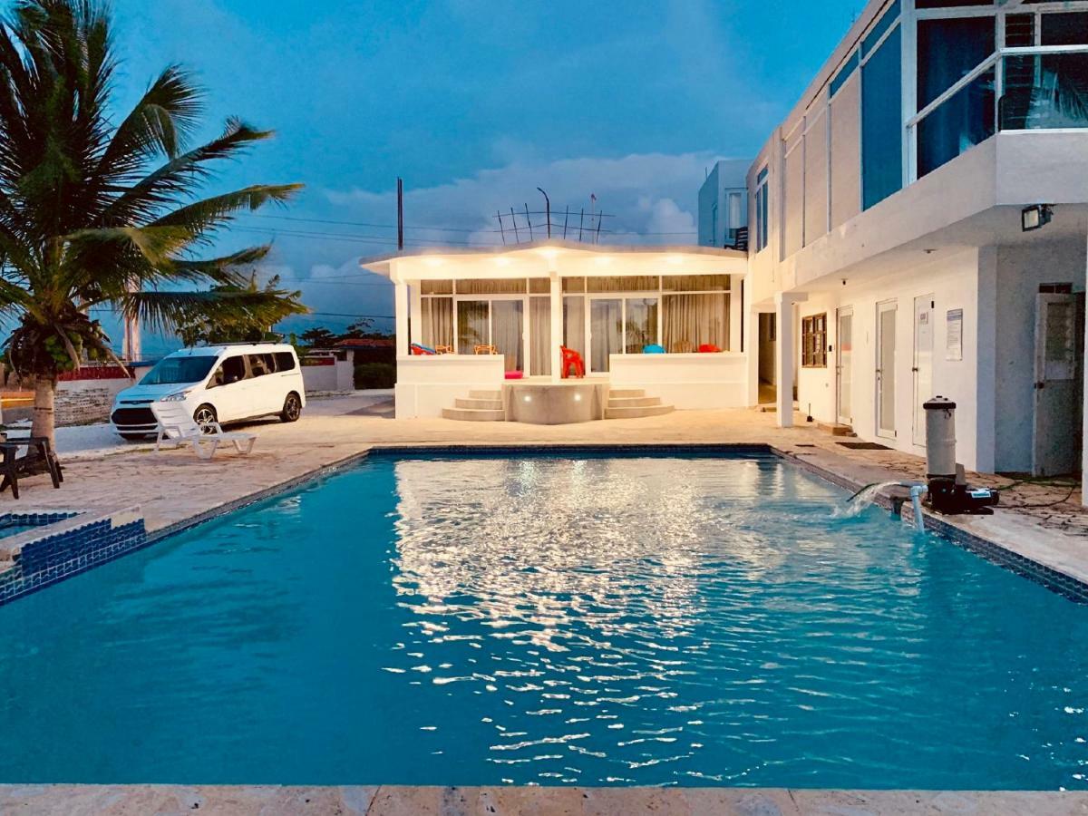 Ventana Al Atlantico At Arecibo 681 Ocean Drive Leilighet Islote Eksteriør bilde
