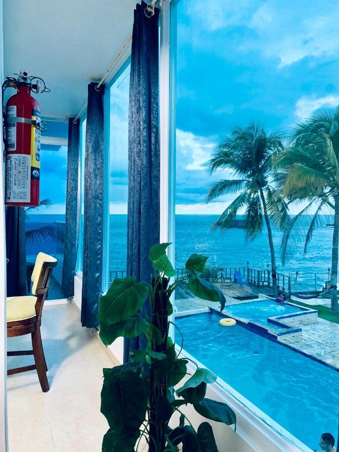 Ventana Al Atlantico At Arecibo 681 Ocean Drive Leilighet Islote Rom bilde